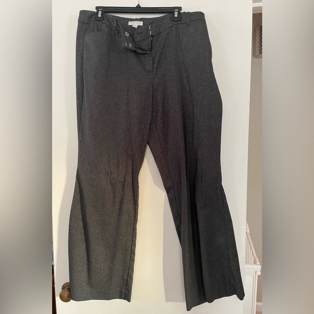 Size 16 Average, New York and Company Stretch Dress Pants